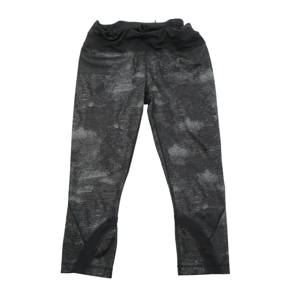 Lululemon Run Inspire Crop II All Full-On Luxtreme Sequin Snake Black Leggings 8